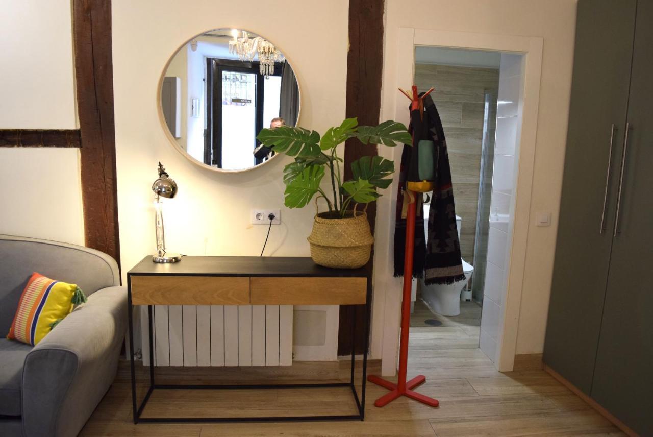 Opera Suites Fidelio , Cozy Studio In The Very Center Of Madrid Exterior foto